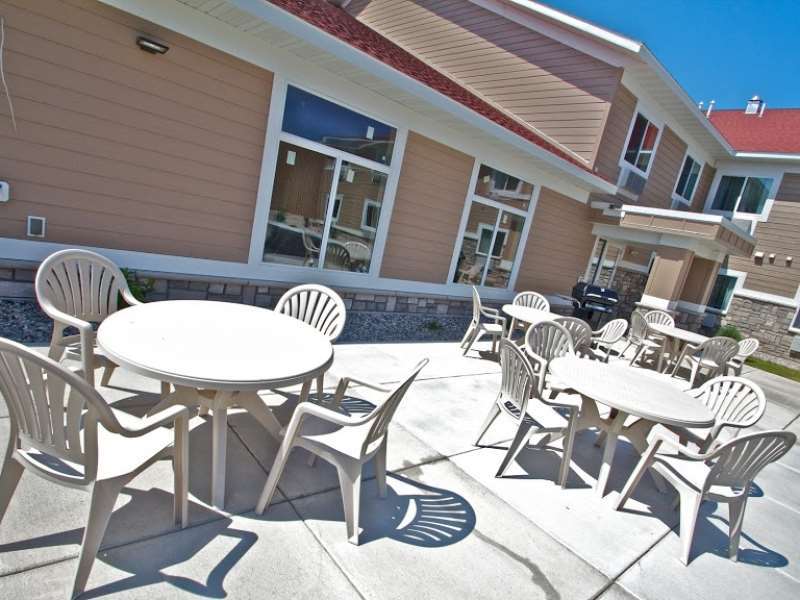 American Inn & Suites Parkers Prairie Екстериор снимка